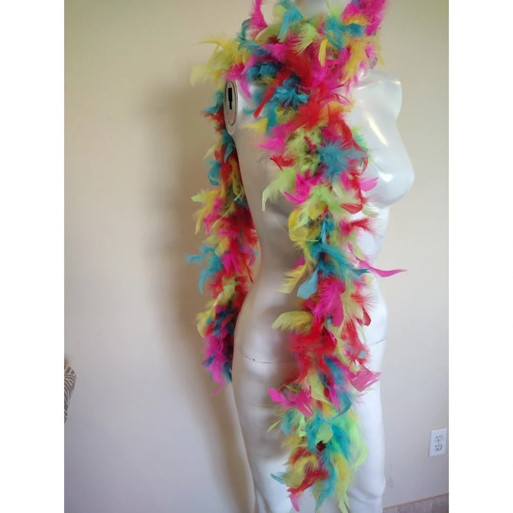 Simplicity Trim‎ feather fabulous fun fiesta carnival party boa 6 ft Chandelle